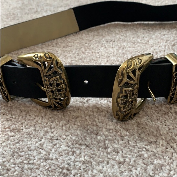 Yellow Gold Double Buckle Belt - Picture 3 of 4